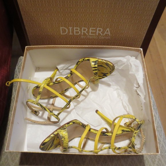 NIB DIBRERA Yellow & Black Double Ankle Strap Heels - Picture 10 of 10